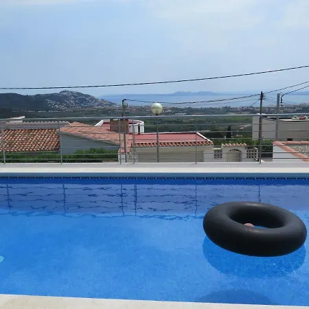 Vila Can48 *
